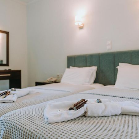 Karavostasi Beach Hotel بيرديكا المظهر الخارجي الصورة