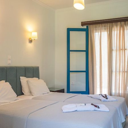 Karavostasi Beach Hotel بيرديكا المظهر الخارجي الصورة